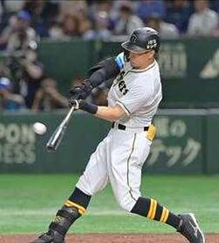 Amazon.co.jp: 阪神タイガース 伝統の一戦 2023 レプリカユニフォーム