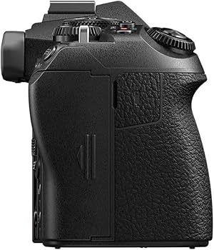 Amazon | OLYMPUS ミラーレス一眼 OM-D E-M1 MarkII 12-40mm F2.8 プロ