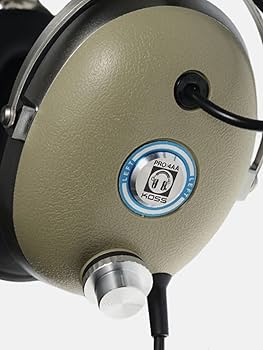 Amazon.co.jp: TEAC KOSS 密閉型ヘッドフォン PRO4AA : 家電＆カメラ