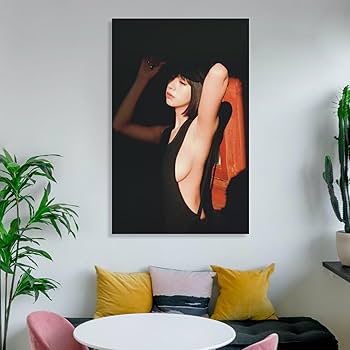 Amazon.co.jp: 池田エライザ 池田依来沙 写真 (14) キャンバス 芸術