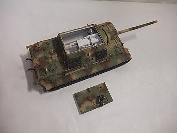 Amazon.co.jp: 完成品ドイツ陸軍 戦車 ヤークトティーガー突撃砲35分