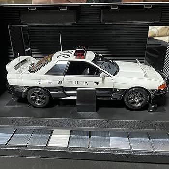 Amazon | 絶版激レア！ 1/18 京商 日産 スカイライン GT-R (R32