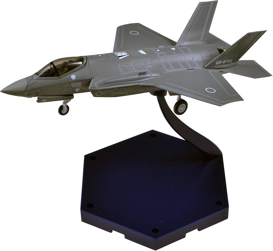 Amazon | 童友社 1/144 スーパーファイターシリーズ 航空自衛隊 F-35A