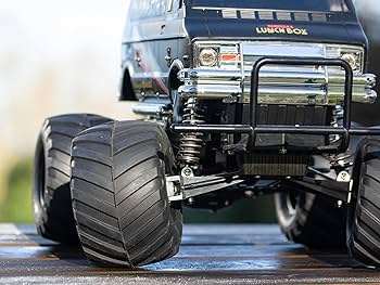 Amazon.com: TAMIYA America, Inc 1/12 Lunch Box Monster Truck Kit