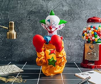 Amazon.com: Toynk Horror Reachers Killer Klowns from Outer Space