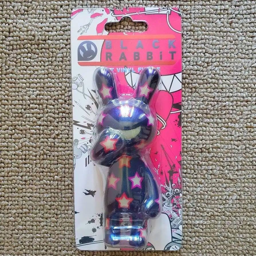 Amazon | 蓄光 BLACKRABBiT・ブラックラビット 初期フィギュア 6XM6M