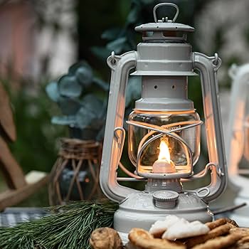 Amazon.com: Feuerhand Outdoor Kerosene Fuel Lantern, German Made