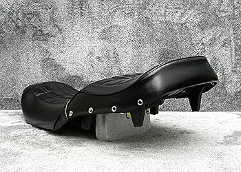 Amazon | ZRX1200 鋲打ち E4黒 カスタムシート/ダエグ ZRX1100