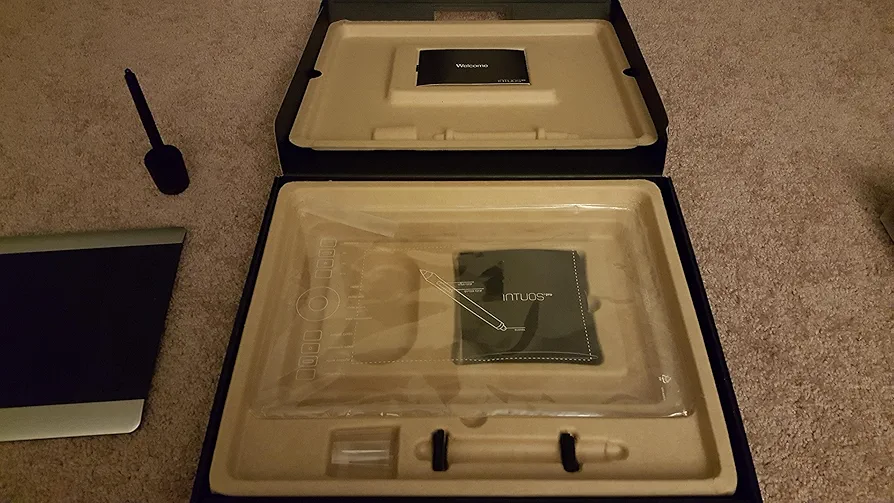 Amazon.com: Wacom Intuos Professional Medium Special Edition Pen