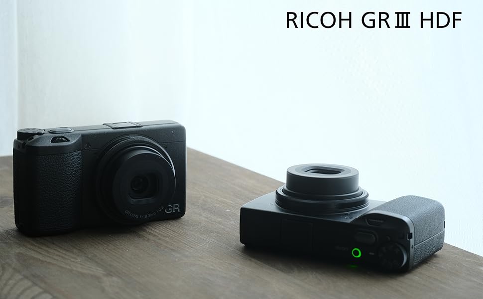 Amazon | RICOH GR III HDF 特別モデル デジタルカメラ HDF搭載 焦点
