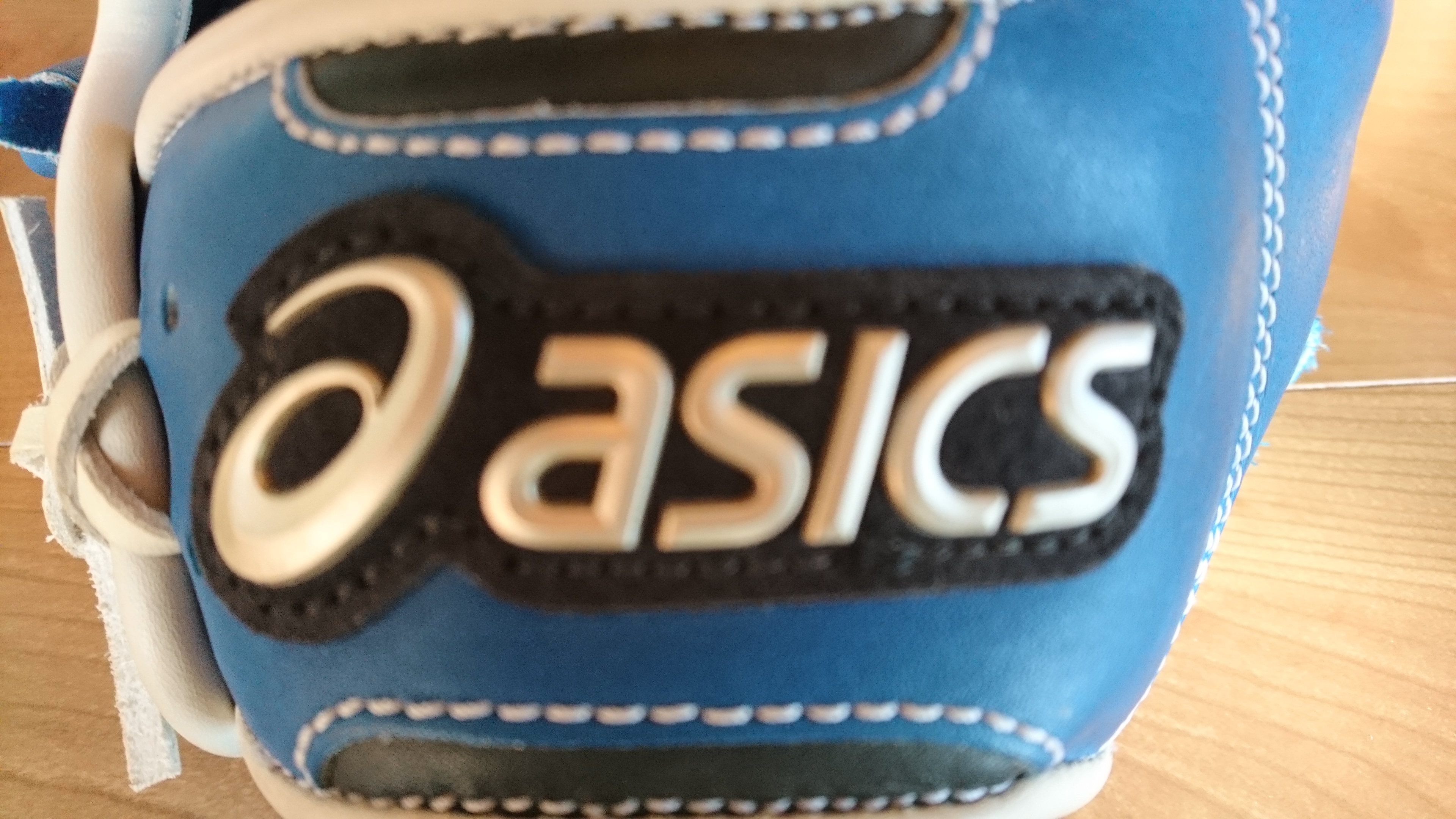 アシックス大谷翔平モデル外野用を購入した理由や使用感をお伝えします