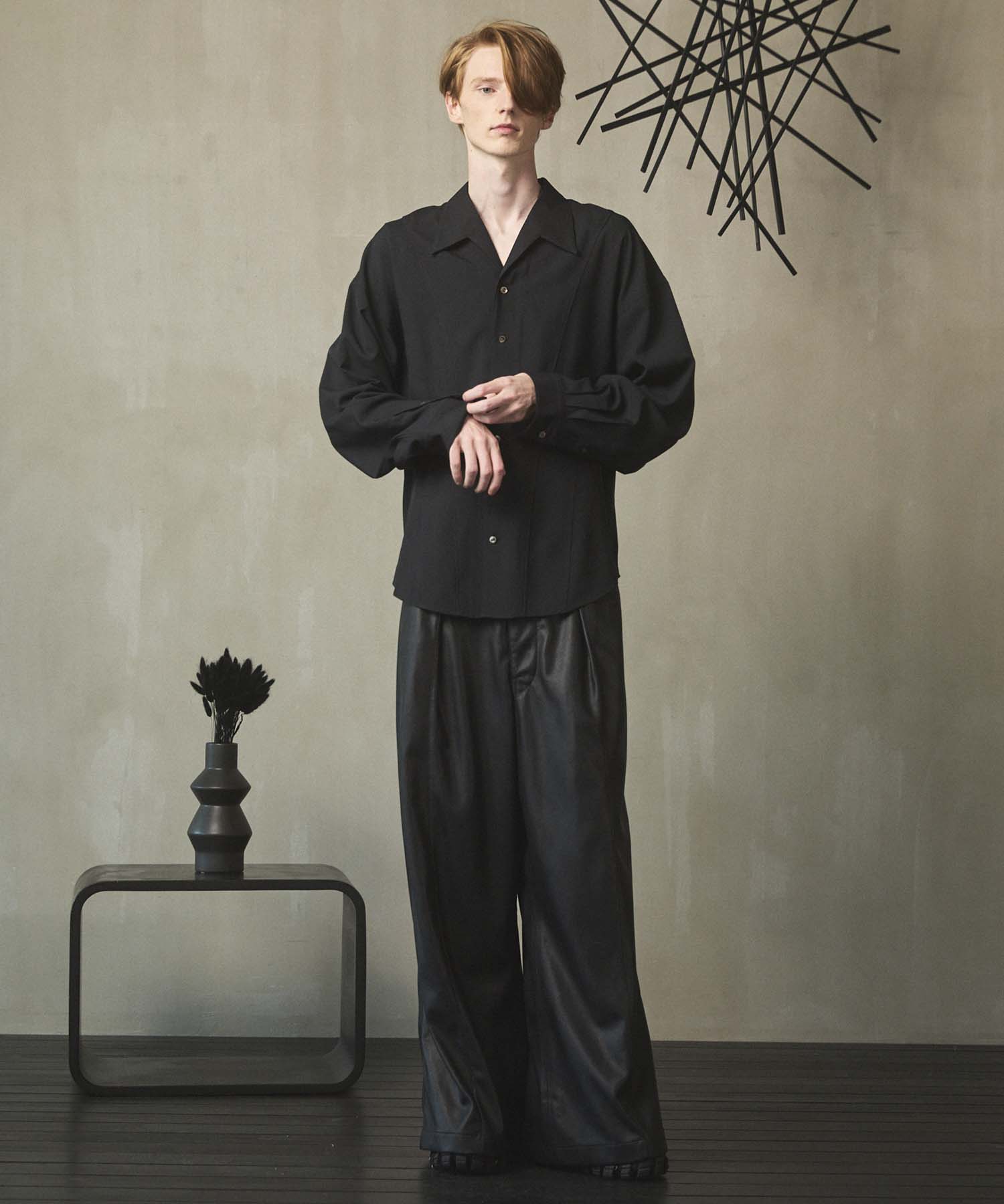 Radial Darts Prime-Over Open Collar Shirt