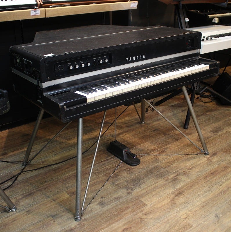 中古】 YAMAHA / CP-70【送料別途お見積り】【VINTAGE】 【キーボード