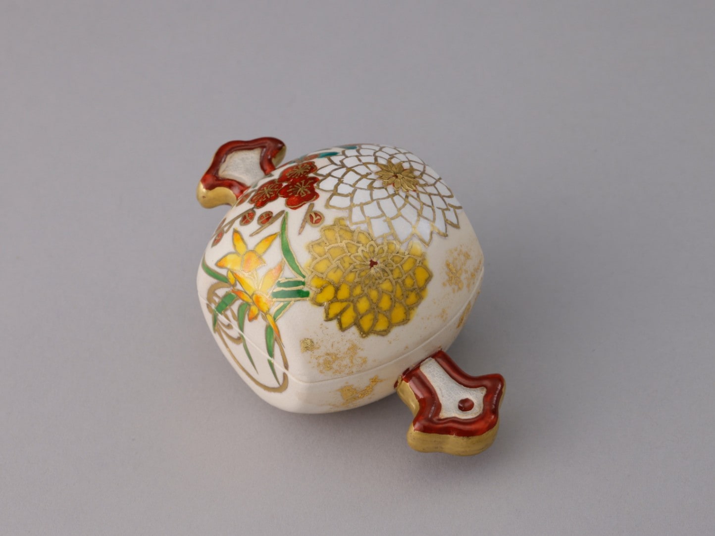 四君子 小槌形香合 | すべての商品 | 淡交社 茶道具と茶席のきもの