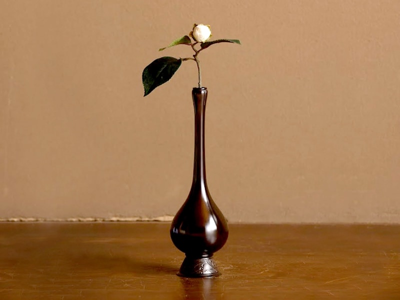 唐銅花入「鶴一声」写 | すべての商品 | 淡交社 茶道具と茶席のきもの