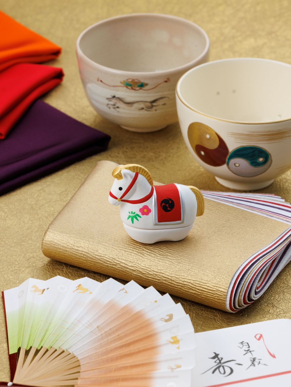 午歳 香合 | すべての商品 | 淡交社 茶道具と茶席のきものオンライン