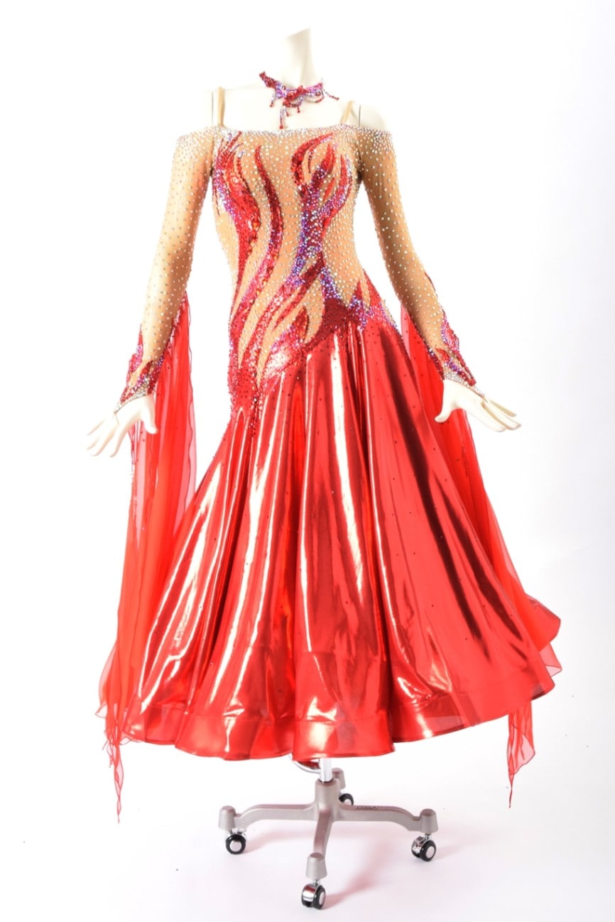 日本製 『送料無料』レッド in the MOOD インザムード ドレス