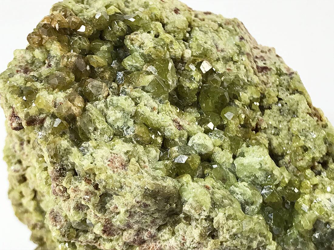 長野県佐久郡南相木村産 灰鉄柘榴石(グリーンガーネット)/Andradite