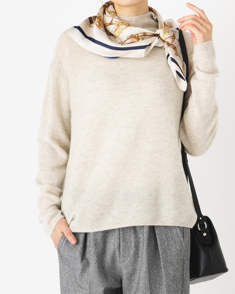 カシミヤ100％エアリーニットハイネックプルオーバー | TOPS | 元町