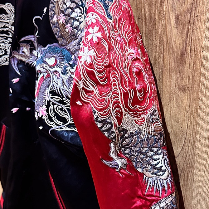 Sサイズ]桜暴れ龍柄刺繍リバーシブルスカジャン｜和柄 龍スカジャン
