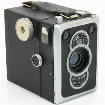 中古カメラ機材の通販専門店 Antiquary（アンティクアリィ）