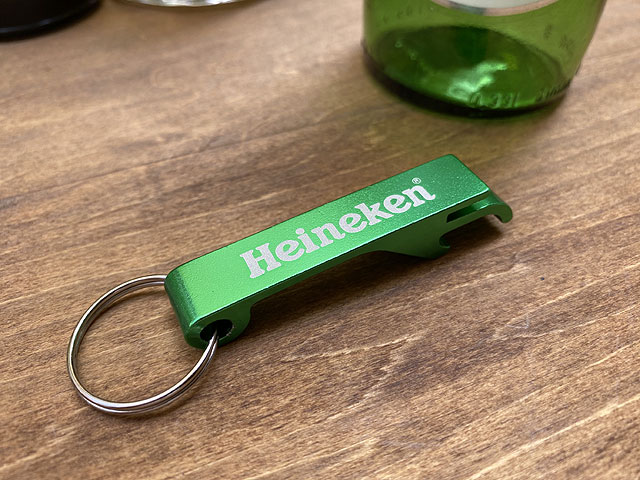 ハイネケン ボトルオープナーキーホルダー （栓抜き+プルタブ
