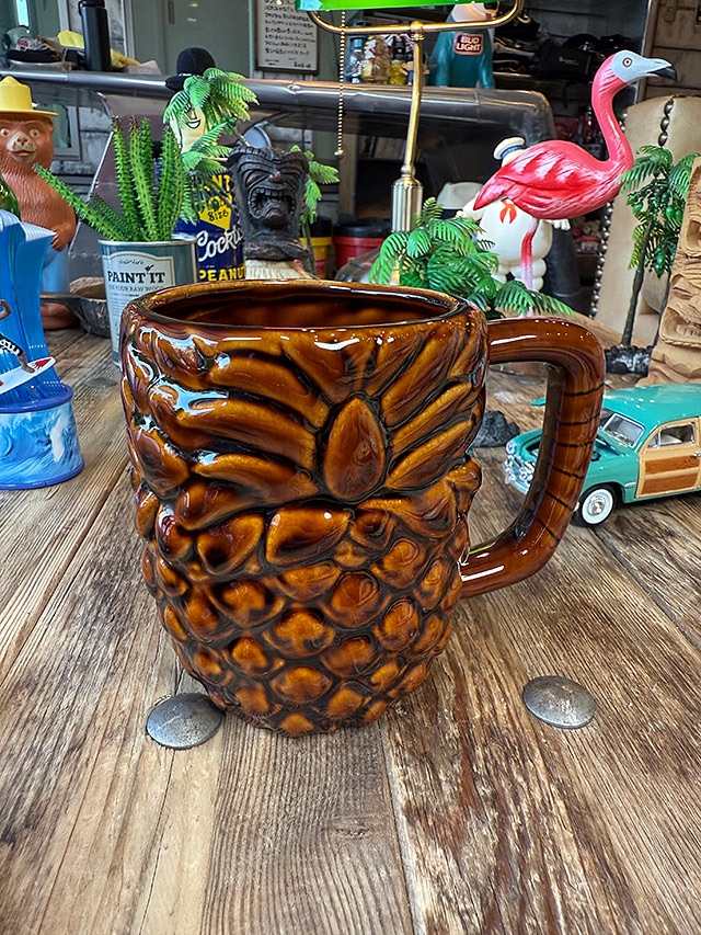 ハワイアン ヴィンテージモチーフ マグカップ （パイナップル） 600ml