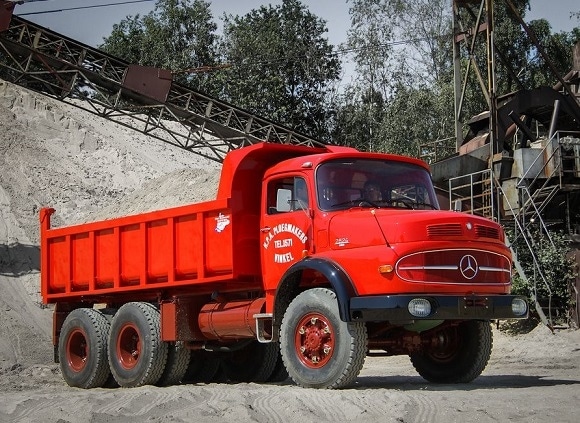 1/87 メルセデス ベンツ ダンプ トラック Brekina Mercedes LAK 2624