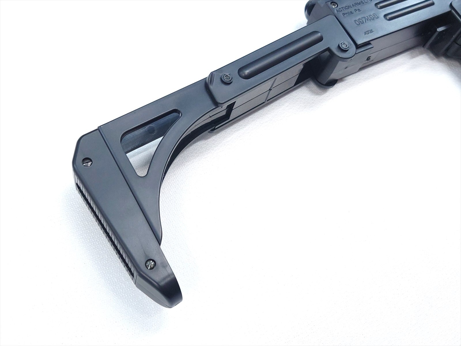 特選中古品】18歳以上用エアーコッキングガン 東京マルイ UZI SMG