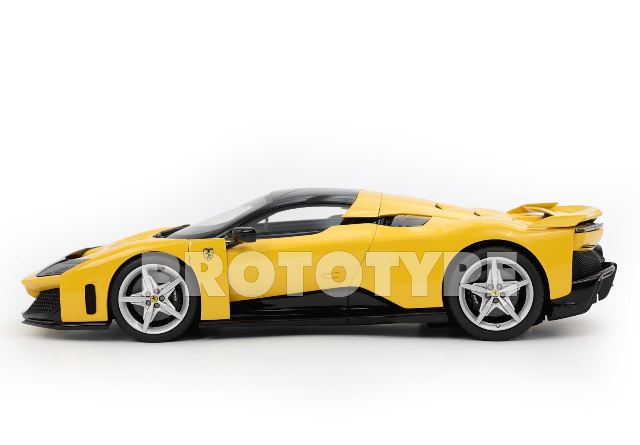 予約 P18253L BBR 1/18 フェラーリ Ferrari F80 モデナ イエロー