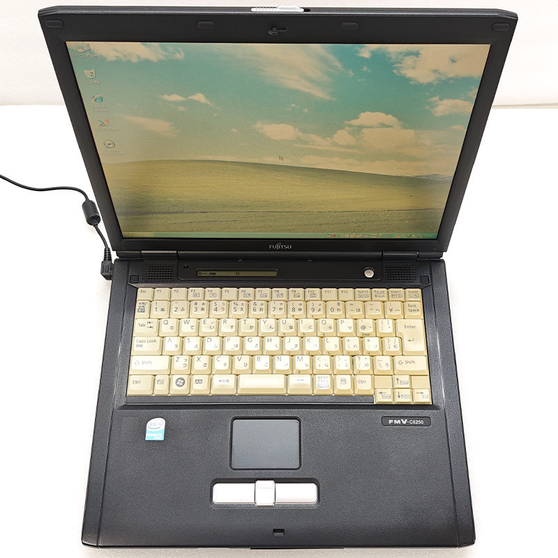 懐かしのXP 中古パソコン 富士通 FMV-C8250 WindowsXPPro Celeron 530