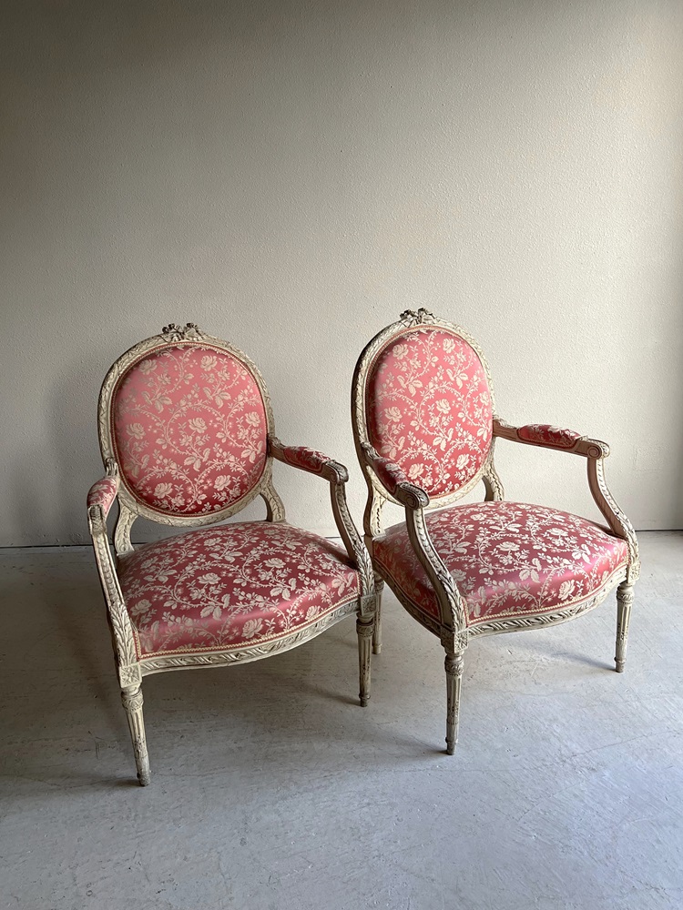 ルイ16世様式 フレンチアームチェア 6472_02_03 | すべての商品