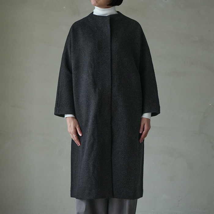 ○（e243k093) / evam eva(エヴァムエヴァ) /press wool long coat