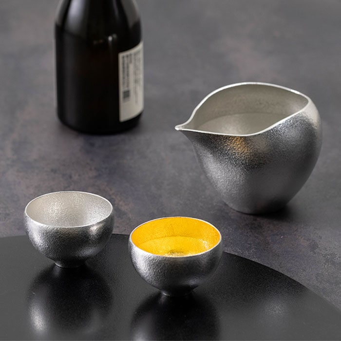 片口 - まどか・ぐい呑 - まどか 錫・金箔セット｜錫製雑貨・酒器の