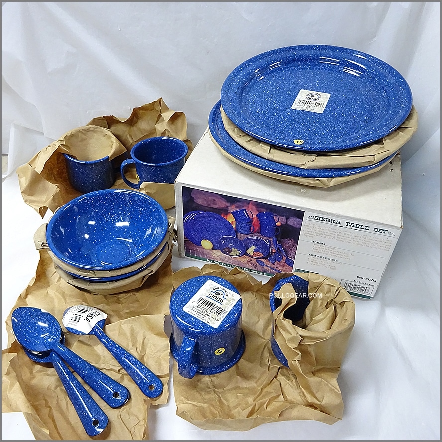 希少新品CINSA エナメルウェア キャンプ食器セット 16点デッドストック Amazon.co.jp: Cinsa 16ピース エナメルウェア食器セット 4人用 (斑点