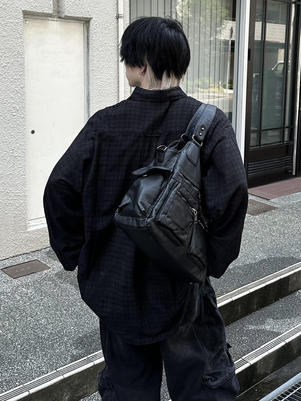 大阪店WEB限定【Chikashitsu +】leather pocket shoulder bag 3 | OUR