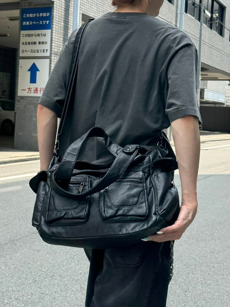 大阪店WEB限定【Chikashitsu +】leather pocket shoulder bag 3 | OUR