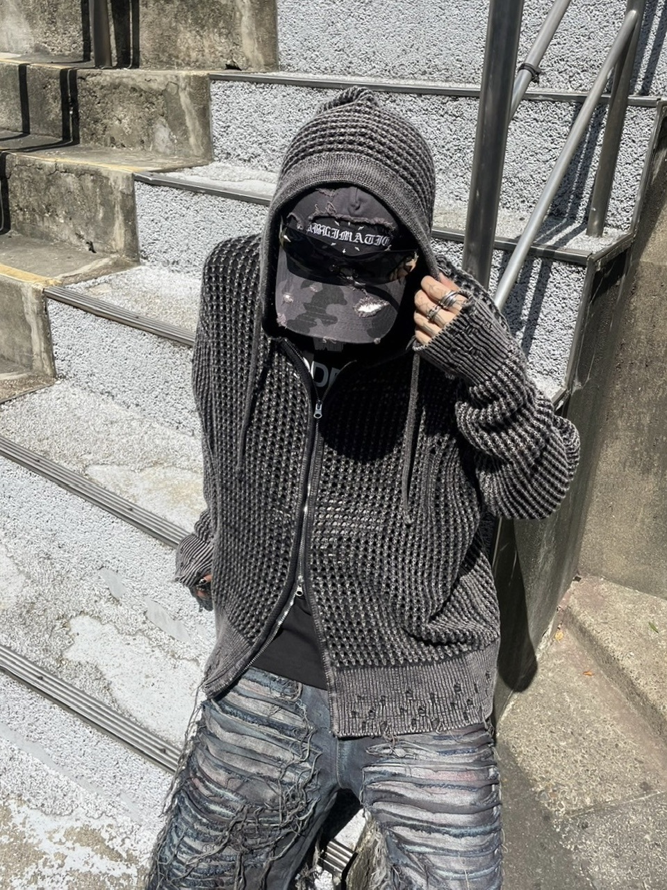 受注制【Never mind the XU】mesh zip damage hoodie (2color