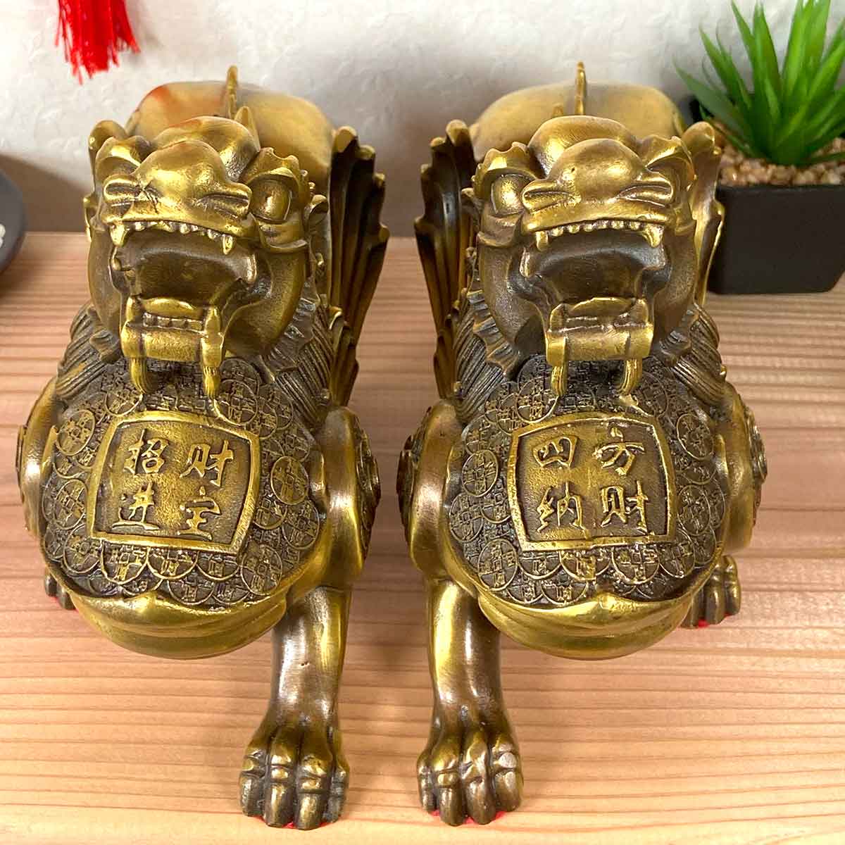 貔貅（ヒキュウ）銅製置物 翼付き 大サイズ 雌雄ペア｜風水最強の開運