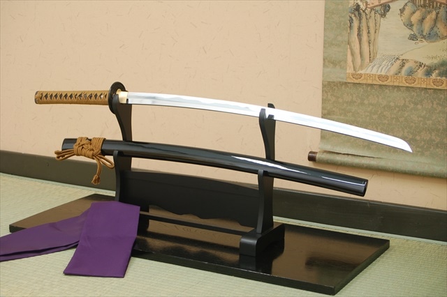 即納品 長曾称虎徹 近藤勇愛刀 亜鉛合金刀身 刀袋付 高級模造刀