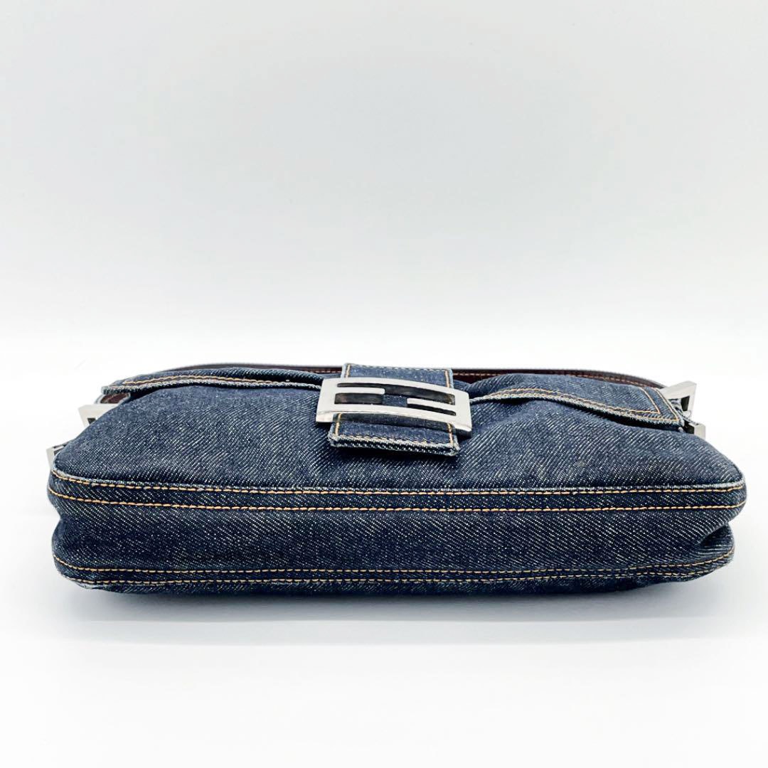 FENDI フェンディ マンマバケット ショルダーバッグ デニム インディゴ