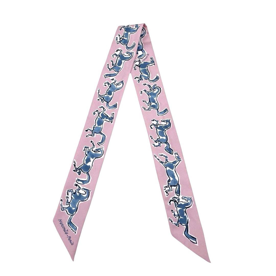 HERMES エルメス スカーフ ツイリー 『chevaux en liberte(自由の馬