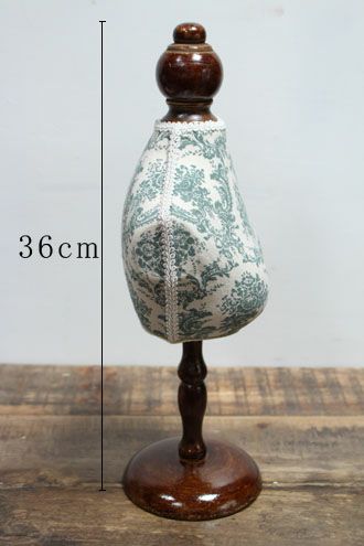 かわいいオールドファッション・アクセサリートルソー/パターン