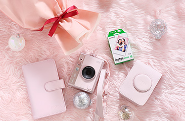 チェキ” INSTAX mini Evo ジェントルローズ スペシャルセット | フジ