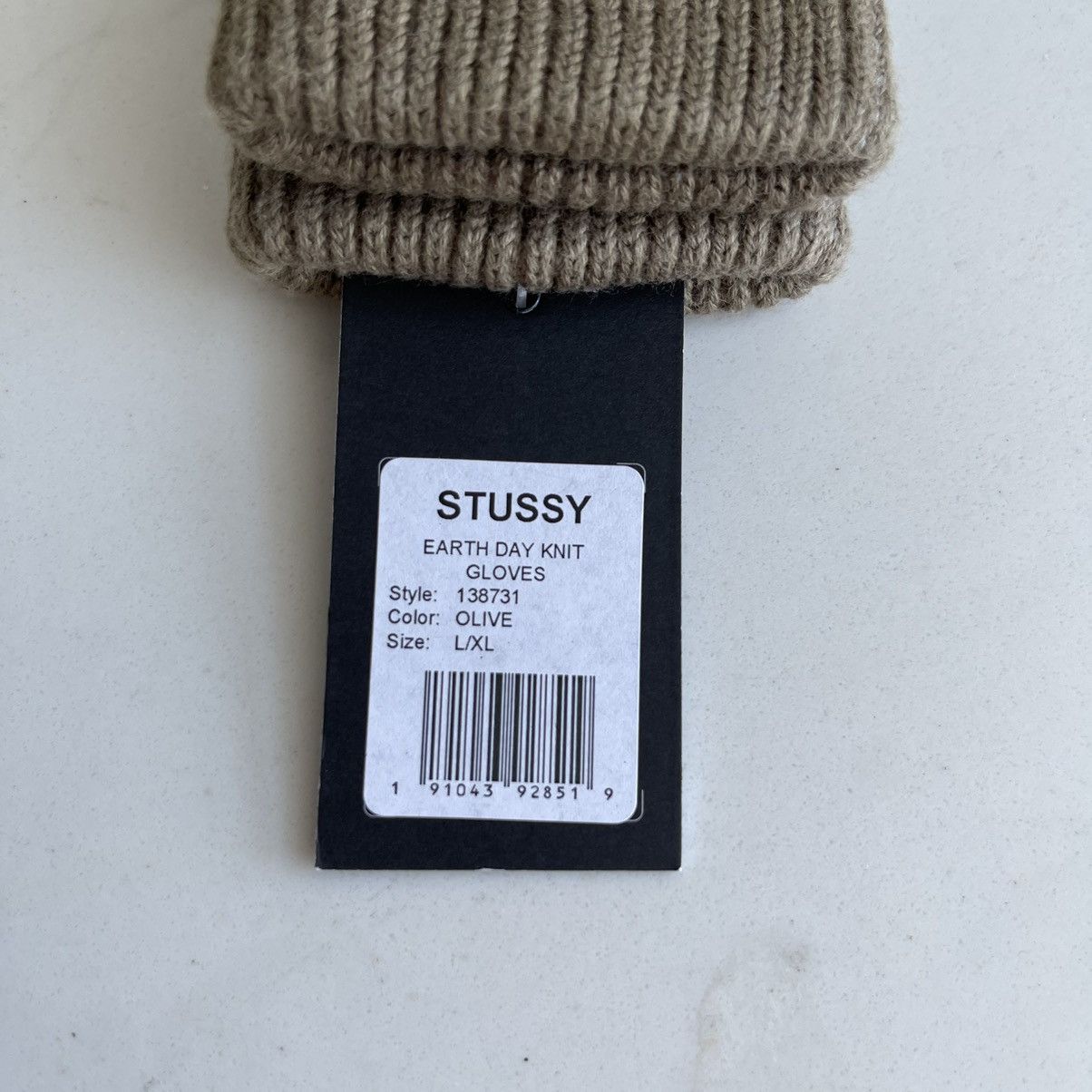 Stussy Stussy earth day knit gloves | Grailed
