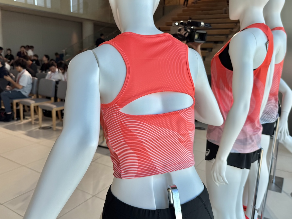 アシックス」が「東京2025世界陸上」の公式ウエアを披露 織田裕二