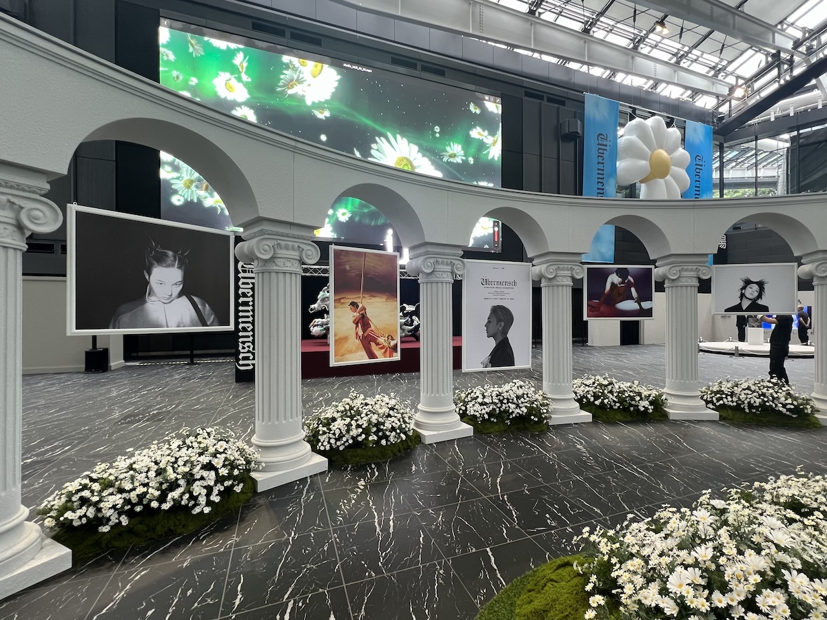 G-DRAGON初の展覧会が東京で開幕 初日に1万人来場で熱狂 - WWDJAPAN