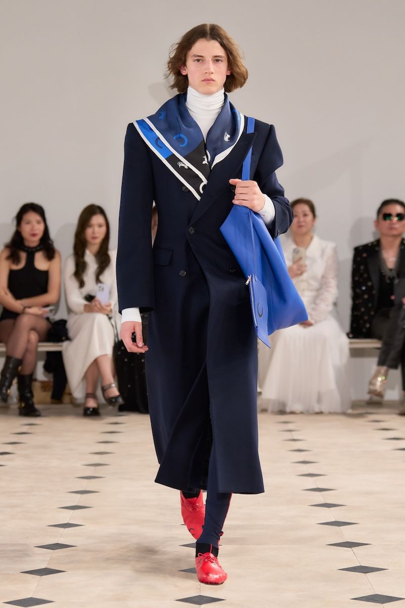 ルック】「セリーヌ」2026年スプリング・コレクション - WWDJAPAN