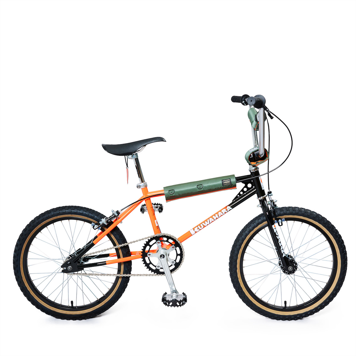 吉田カバンと自転車メーカーのクワハラバイクワークスがコラボBMXを
