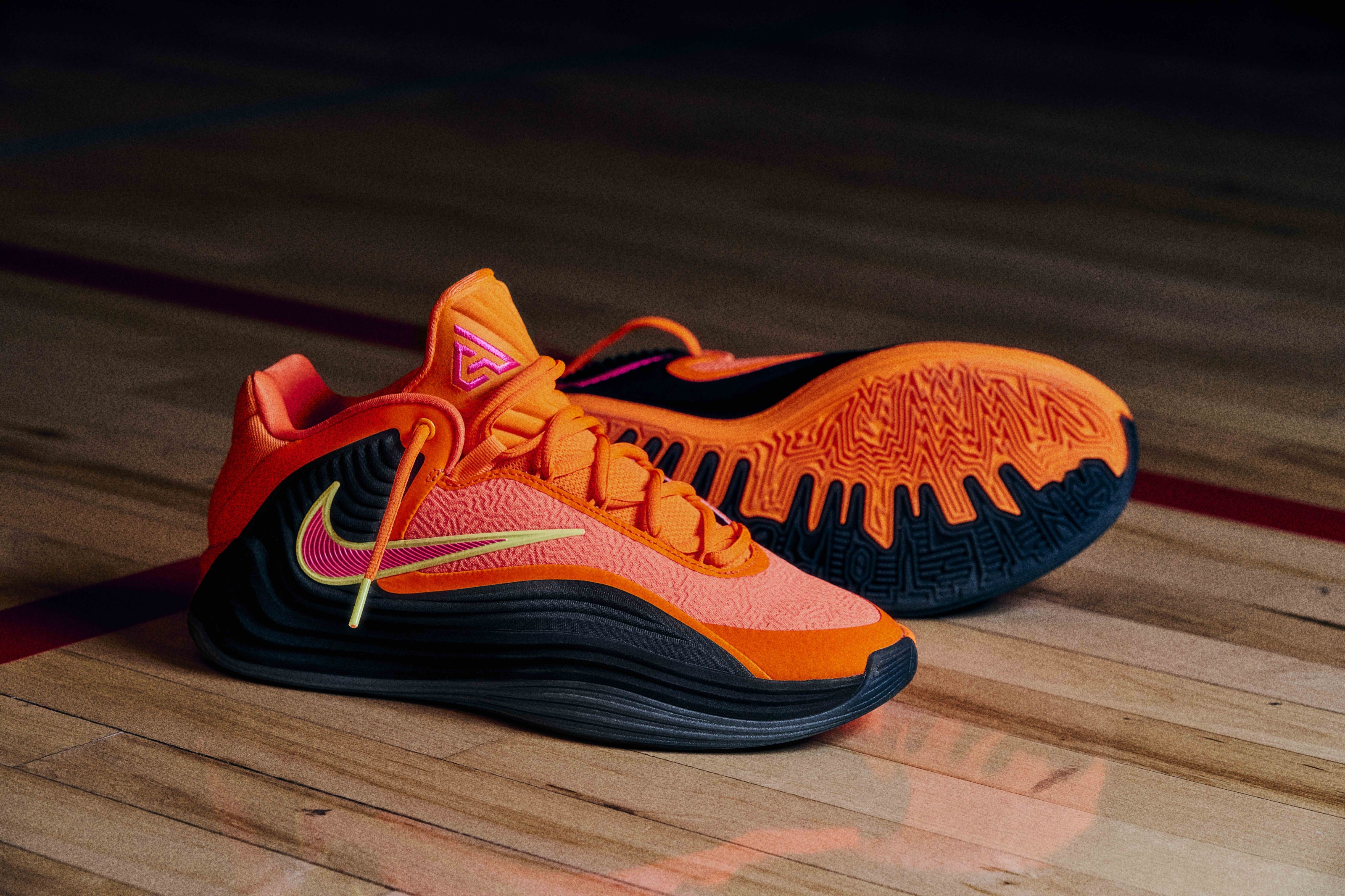 最も熱いバスケットボールプレーヤーに贈るNikeのヤニス フリーク 7